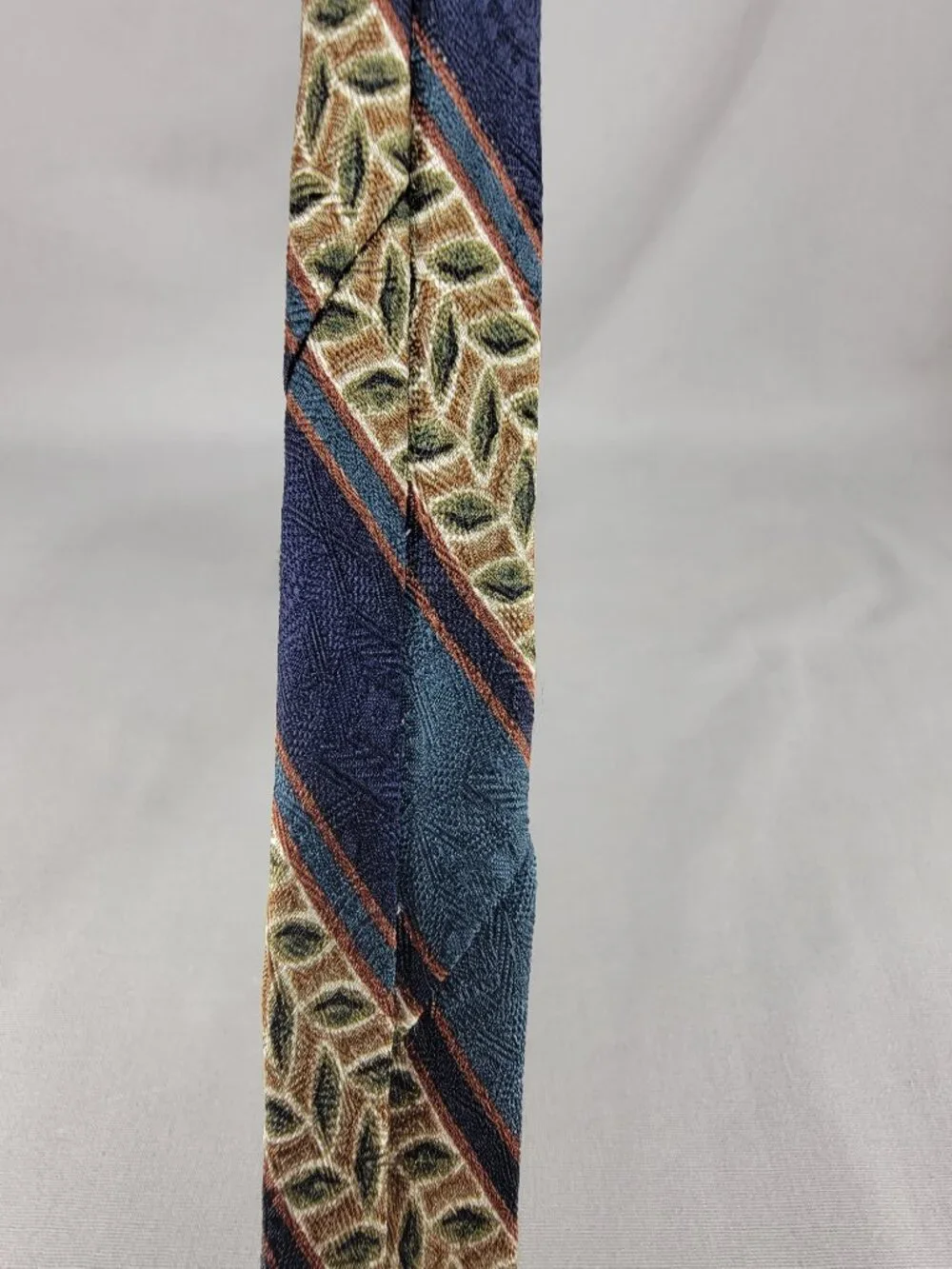 Calvin Klein Silk Necktie Tie Mens Blue Tan Stripe Leaf Geometric USA